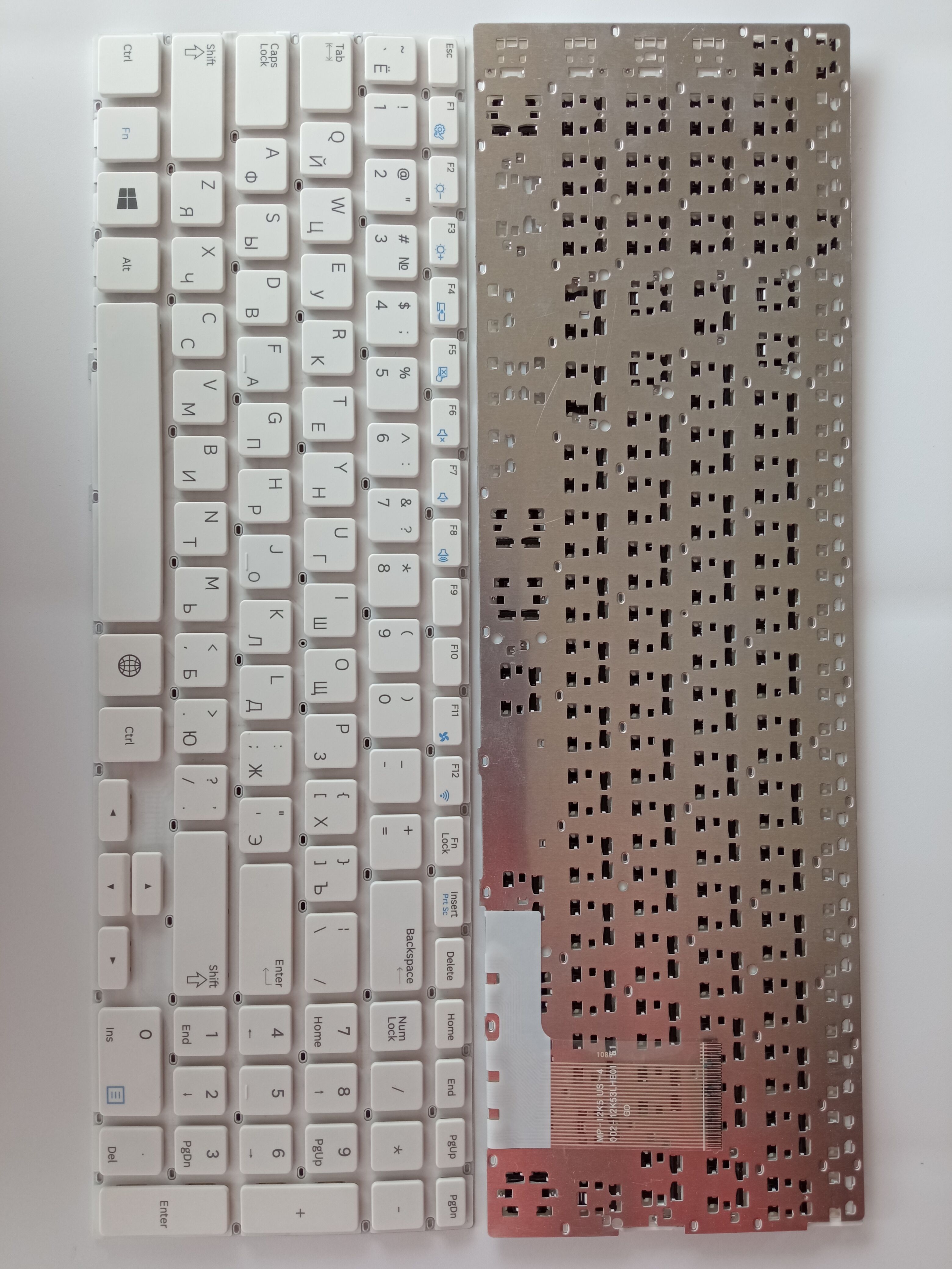 Picture of New Replacement Laptop Keyboard For SAMSUNG 370R5E WHITE (OEM) RU Layout